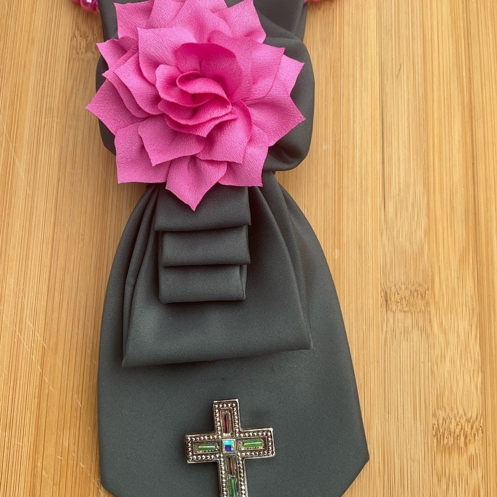 Hand Crafted Necktie Necklace Grayish Green Cross Brooch Pink Floral Accent - Picture 9 of 11